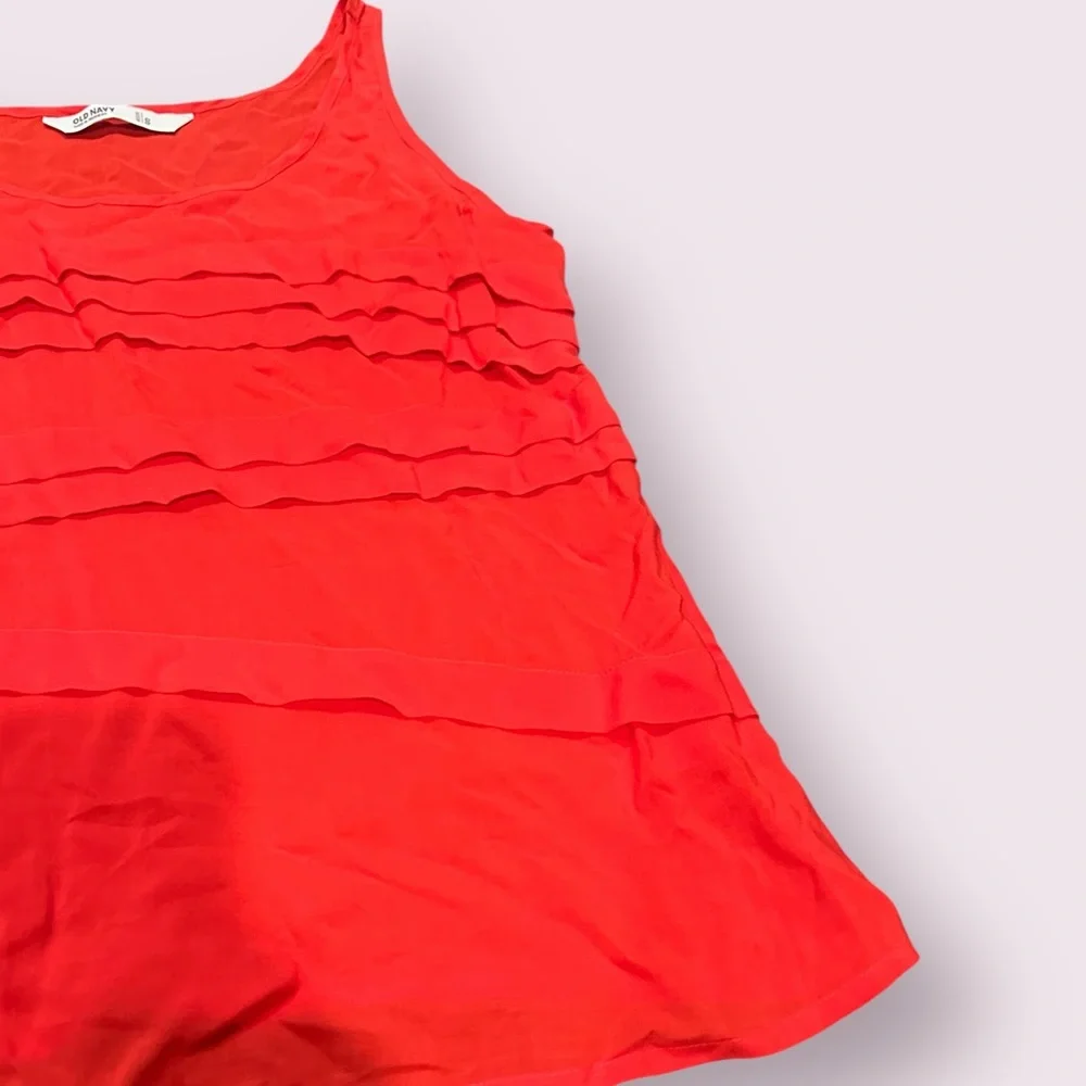 Old Navy Scarlet Red Sleeveless Blouse With Layered Fabric Detail - Picture 5 of 7